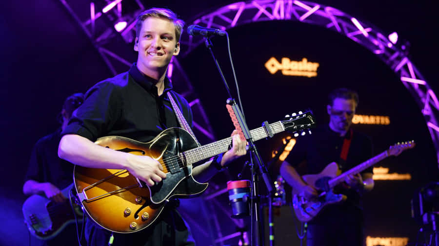 George Ezra Wallpaper