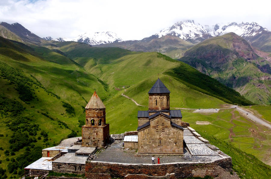 Georgia Gergeti Trinity Church Wallpaper