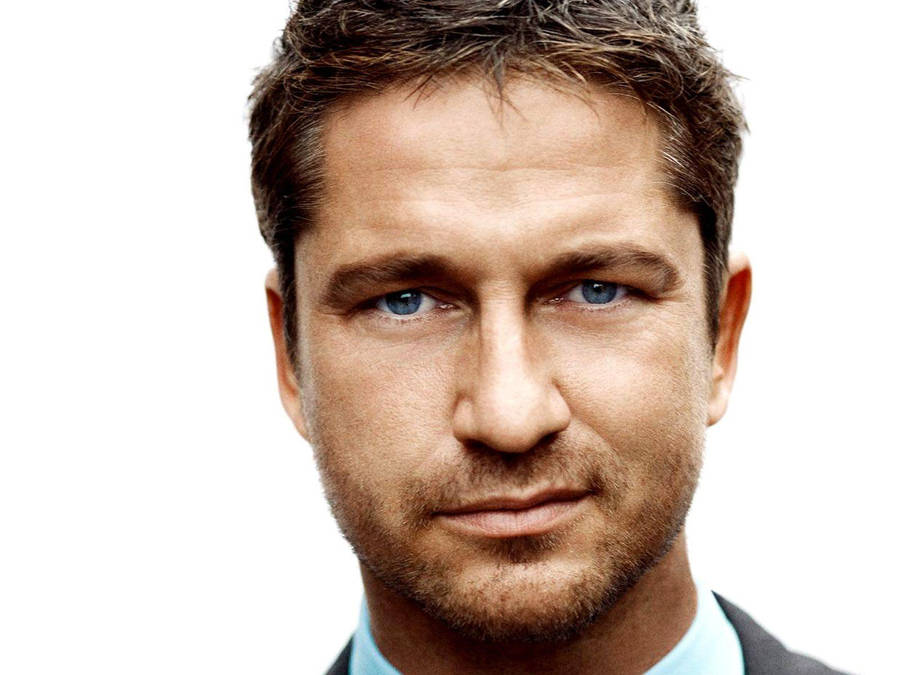 Gerard Butler Handsome Actor Attractive Man Wallpaper