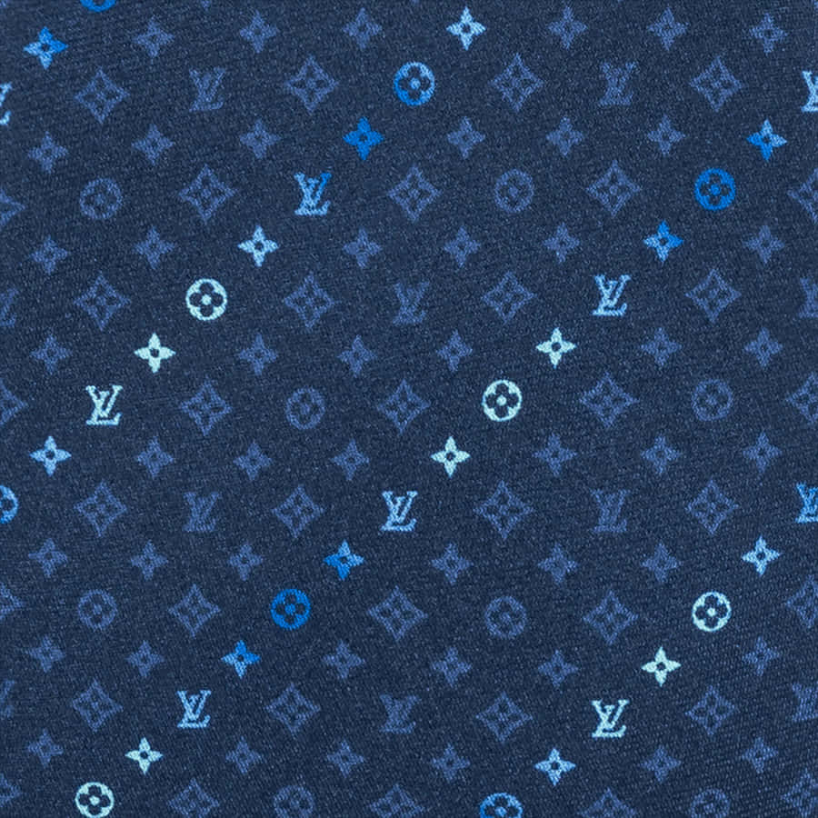 Get Ready For A Night On The Town In Classic Style With Louis Vuitton Blue Wallpaper