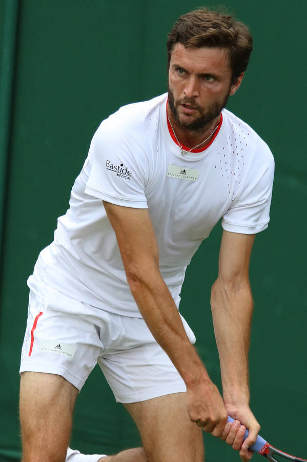 Gilles Simon Tennis Pose Wallpaper