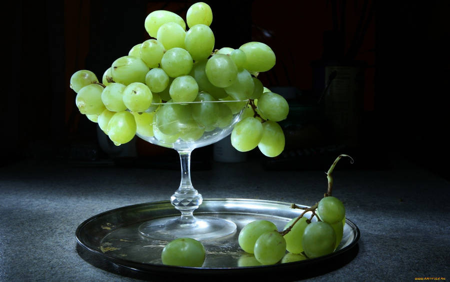 Glass Bowl Of Green Grapes Wallpaper