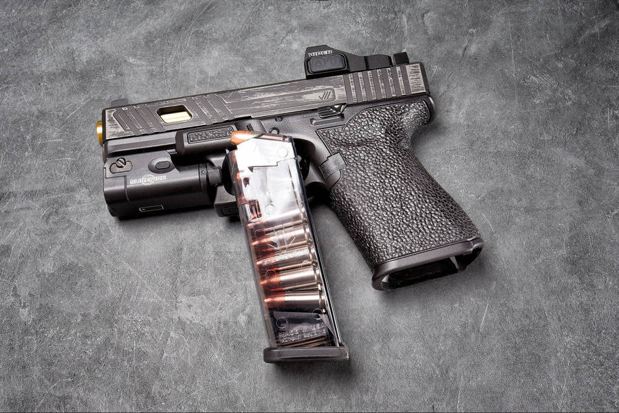 Glock With Clear Magazine Clip Wallpaper