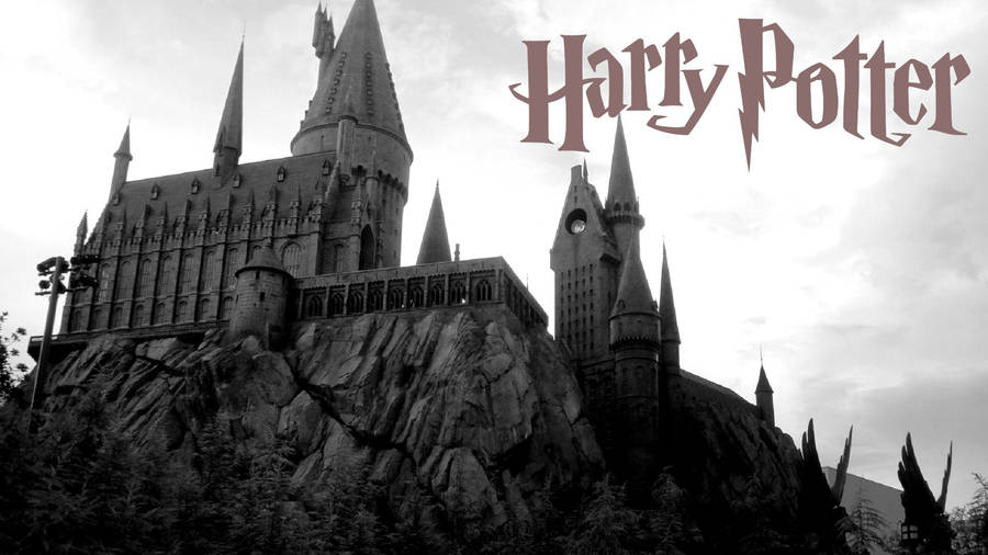 Gloomy Dark Grey Hogwarts Wallpaper