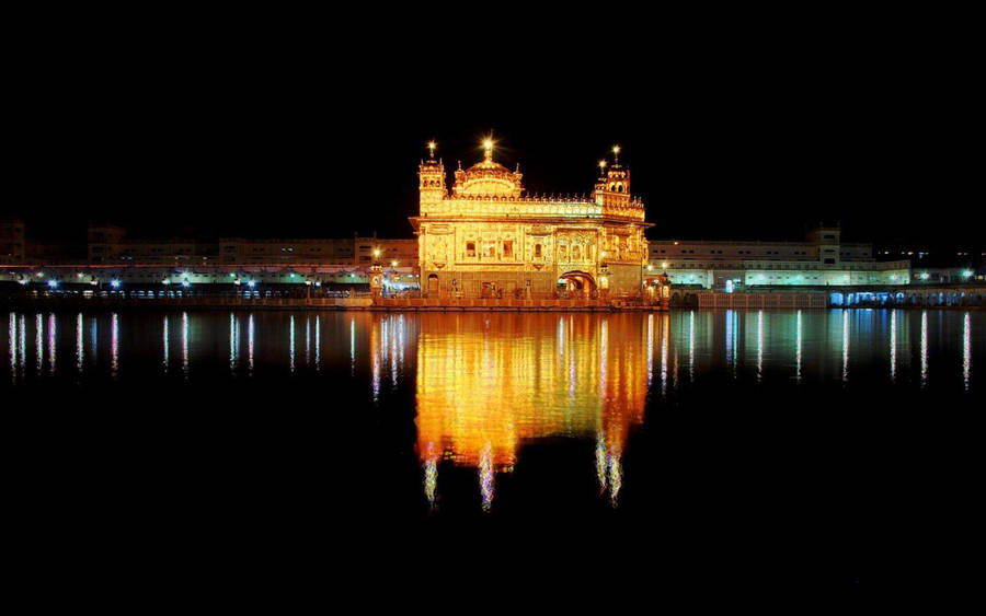 Golden Temple Hd At Night Wallpaper