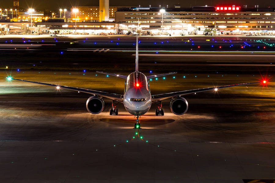 Google Flights Runway At Night Wallpaper