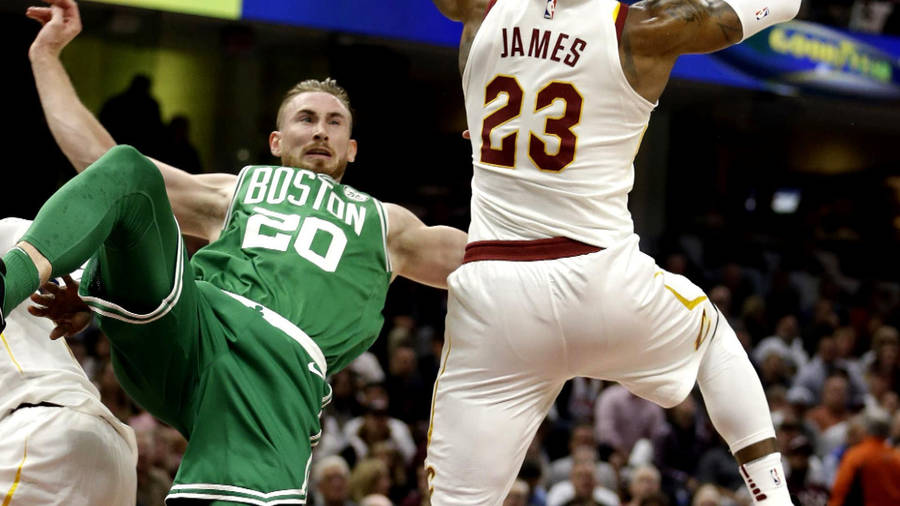 Gordon Hayward Fall During Game Wallpaper