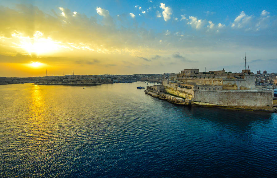 Grand Harbour Malta Sunrise Wallpaper