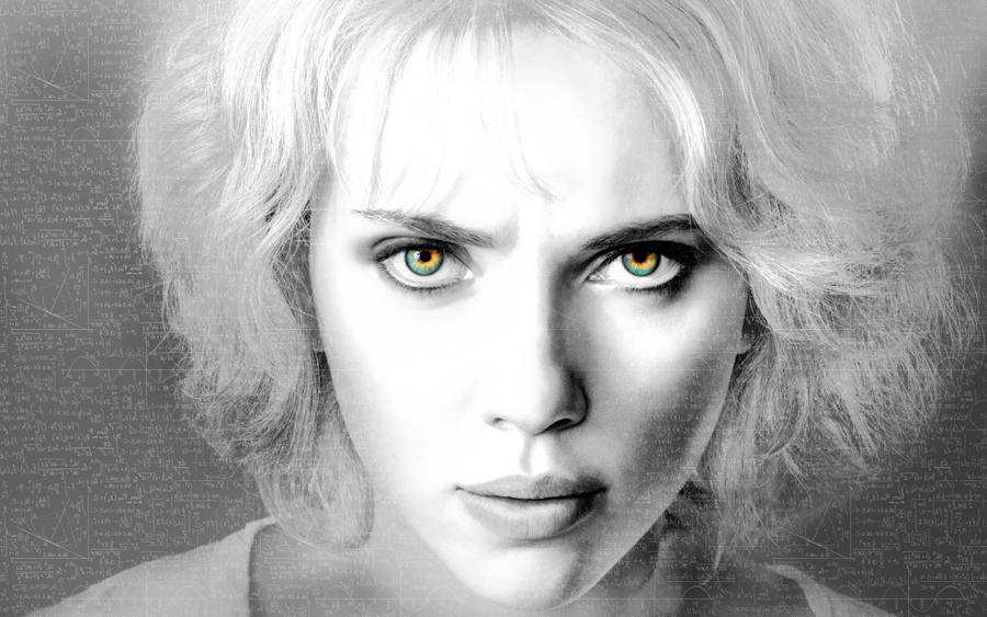 Grayscale Lucy Scarlett Johansson Wallpaper