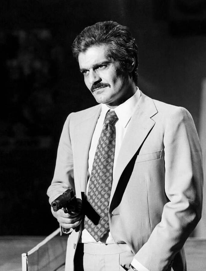 Great Actor Omar Sharif Wallpaper