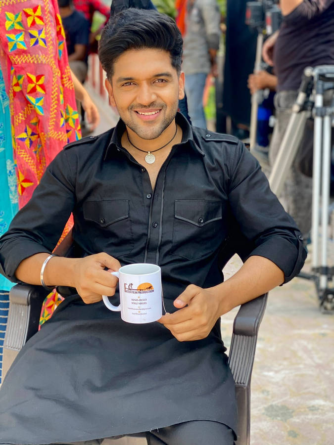 Guru Randhawa Drinking Tea Wallpaper