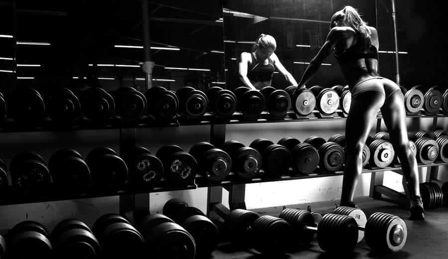 Gym Workout Intensity Blackand White Wallpaper