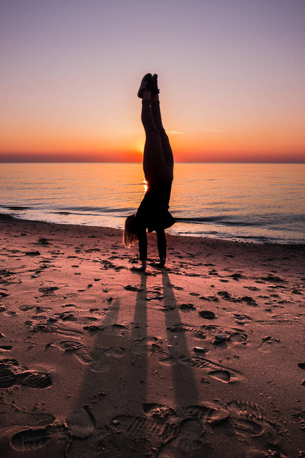 Gymnastics Silhouette Golden Hour Wallpaper