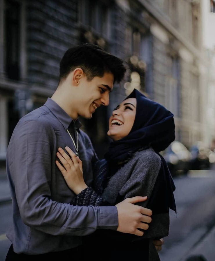 Happy Couple In Street Wallpaper