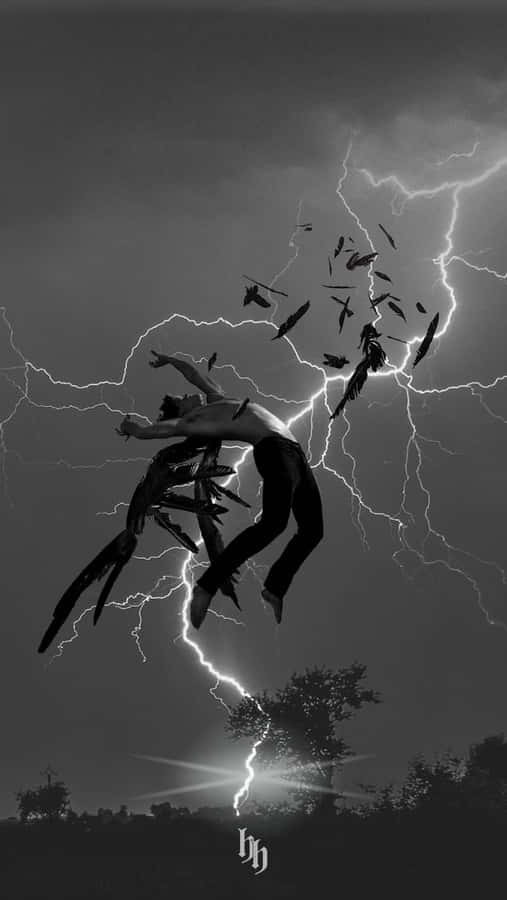 Harness The Power Of Electricity With Cool Lightning Wallpaper
