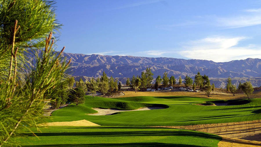 Hd Golf Desktop Green Field With Slopes Wallpaper