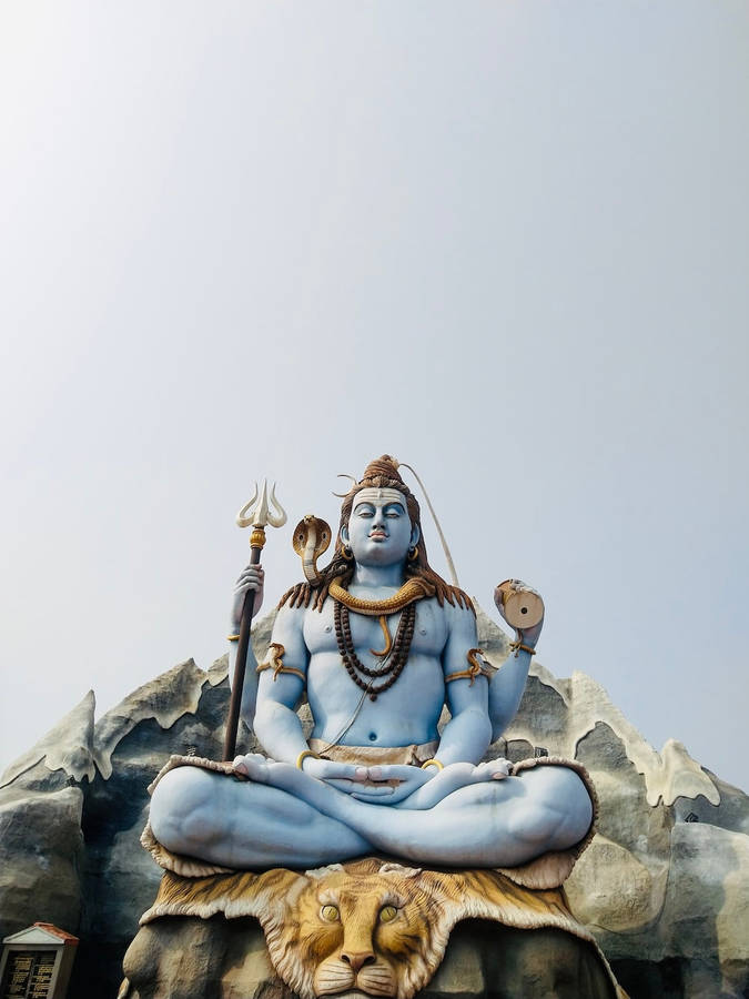 Hd View Of Giant Mahadev Statue Wallpaper