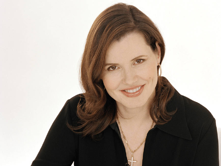 Headshot Of Actress-producer Geena Davis Wallpaper