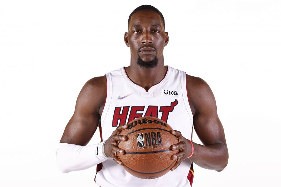 Heat Bam Adebayo In White Wallpaper