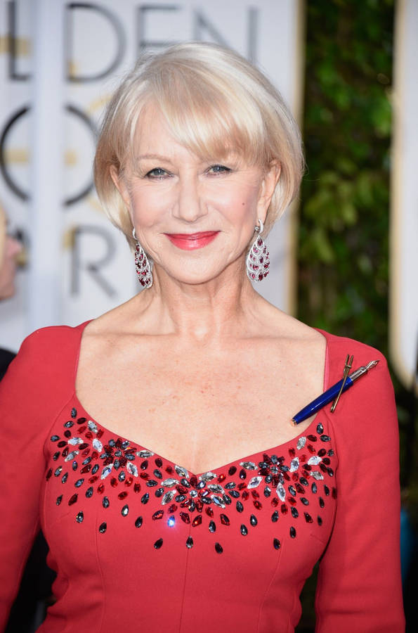 Helen Mirren Red Dress Golden Globes Wallpaper