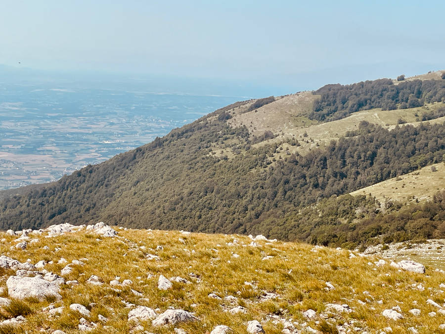 High Green Mountains In Kosovo Wallpaper