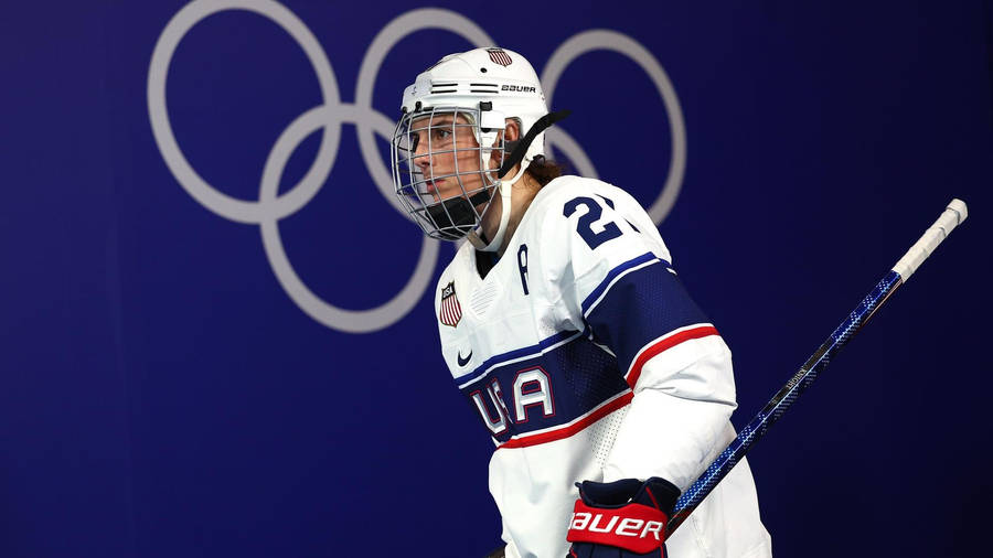 Hilary Knight Top Olympian Athlete Wallpaper