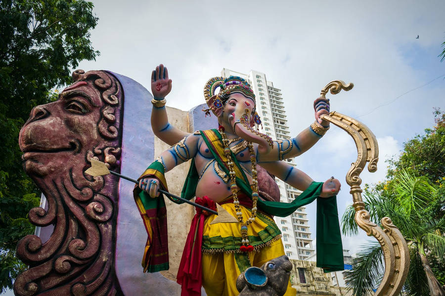 Hindu God Ganesh Under The Sky Wallpaper