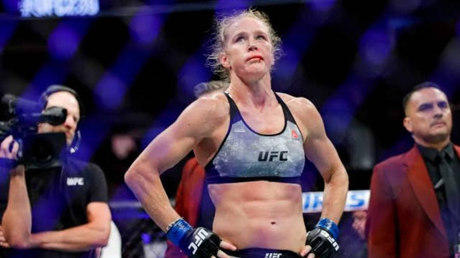 Holly Holm Mma Fighter And Boxer Wallpaper