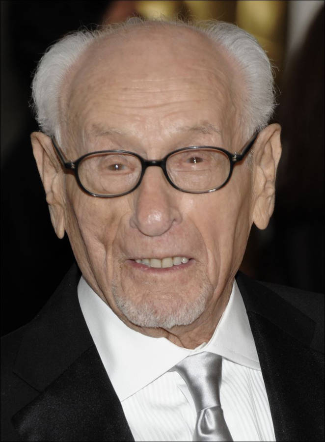 Hollywood Icon Eli Wallach Wearing Silver Tie Wallpaper