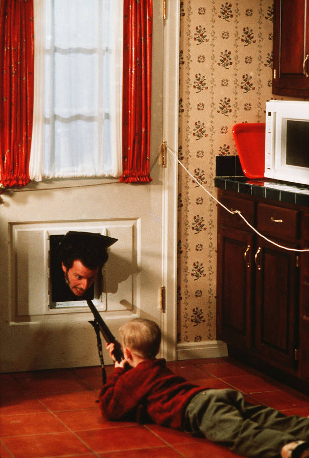 Home Alone Ambush Wallpaper