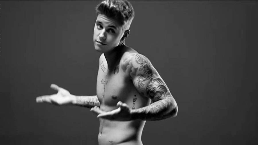 Hot Topless Justin Bieber Wallpaper