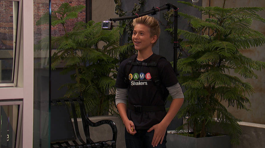 Hudson On Camera Vest Game Shakers Wallpaper