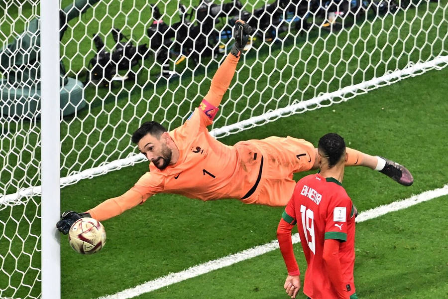 Hugo Lloris Save Wallpaper