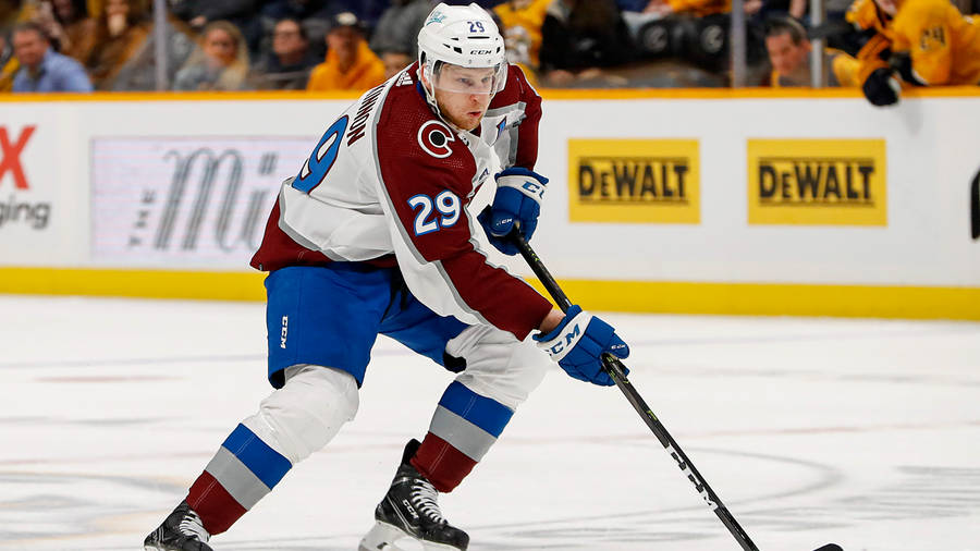 Ice Hockey Nathan Mackinnon Wallpaper