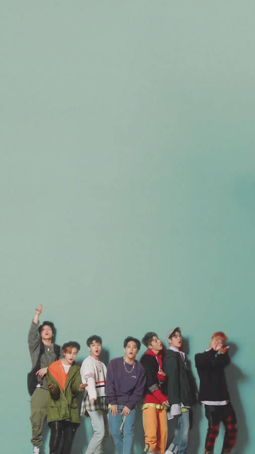 Ikon In Green Backdrop Wallpaper