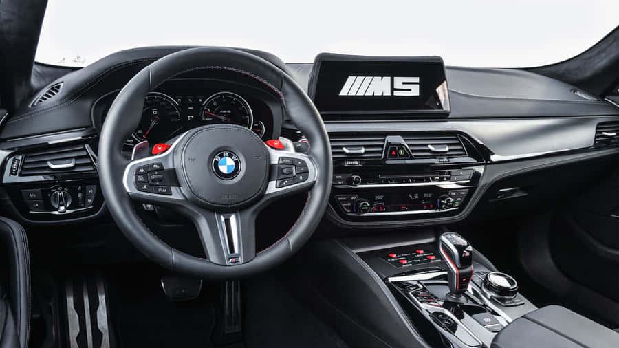 Image Bold And Powerful: The Bmw M5 Wallpaper
