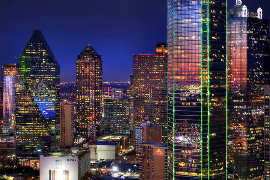 Image Magnificent View Of Downtown Dallas, Texas Wallpaper