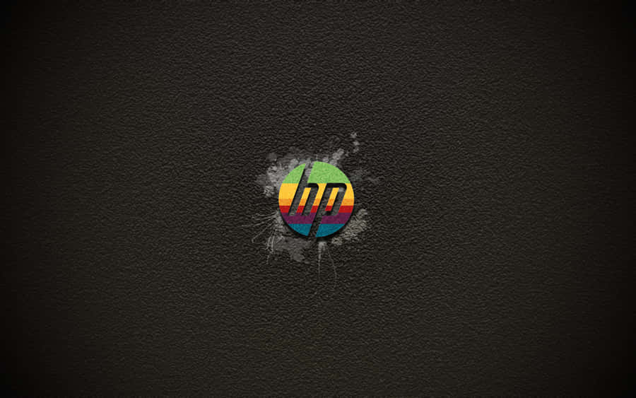 Impeccable Hp Desktop Setup On A Neatly Organized Desk Wallpaper