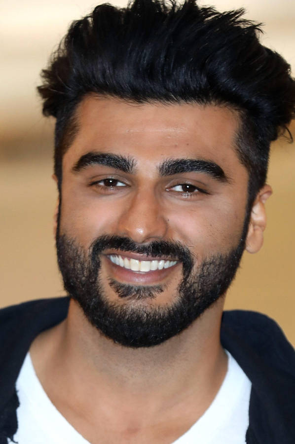 Indian Star Arjun Kapoor Wallpaper