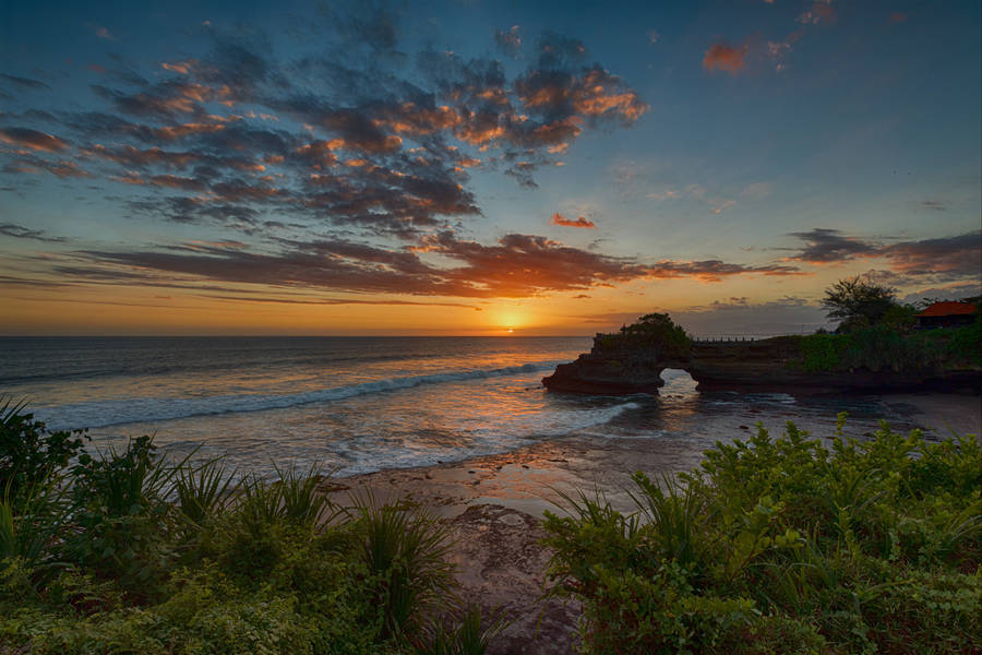 Indonesia Tanah Lot Sunset Wallpaper