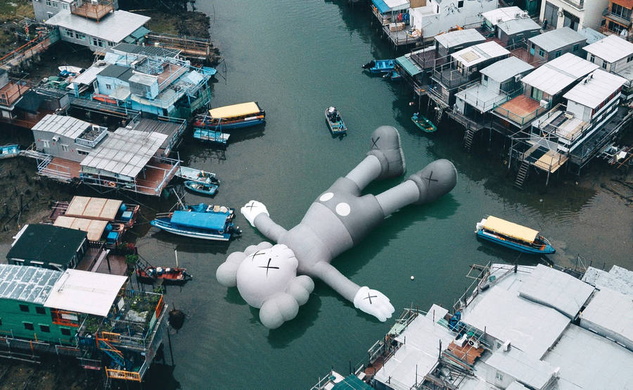 Inflatable Floating On Harbor Kaws Pc Wallpaper