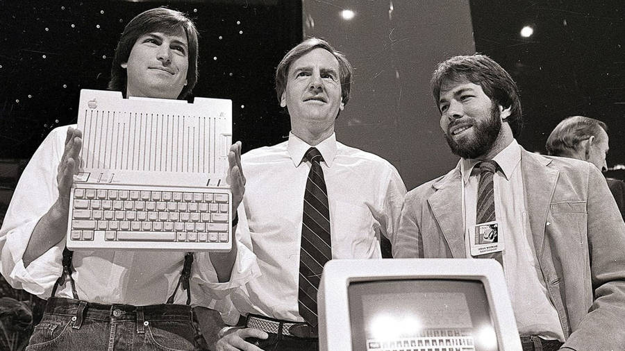 Influential Tech Pioneers: John Sculley, Steve Jobs, And Steve Wozniak Wallpaper