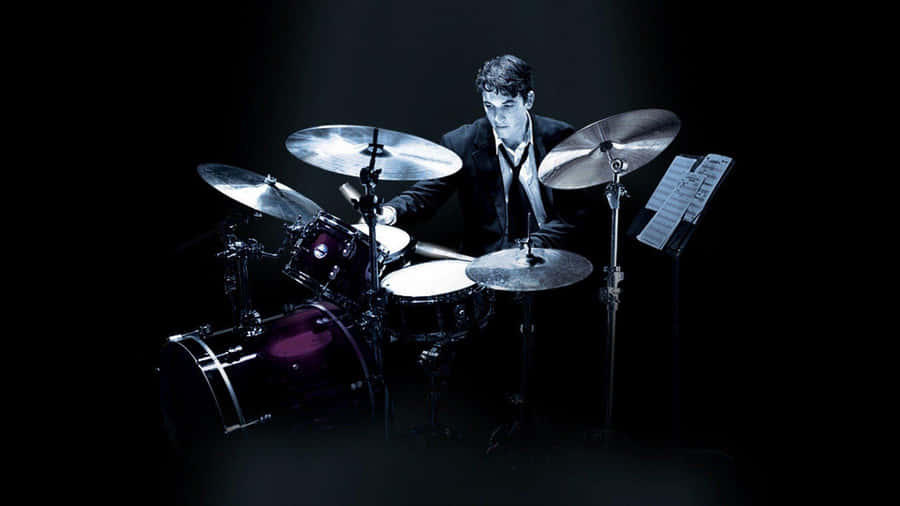 Intense Drummerin Spotlight Wallpaper