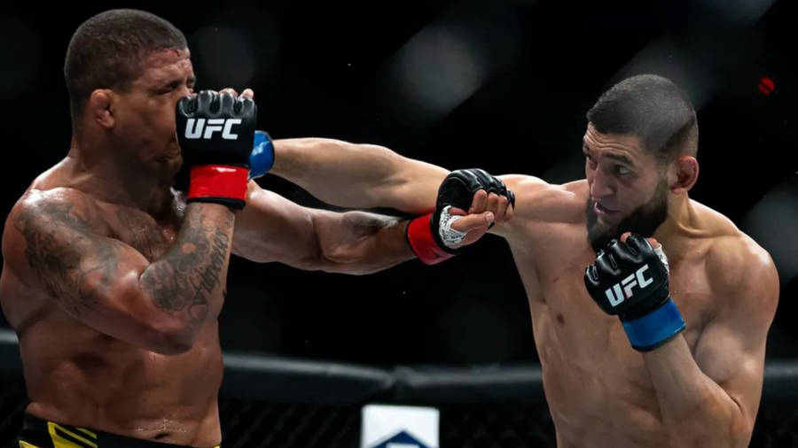 Intense Match Between Gilbert Burns And Khamzat Chimaev Wallpaper