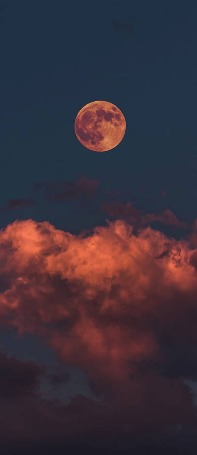 Iphone 11 Pro Red-tinged Moon Wallpaper