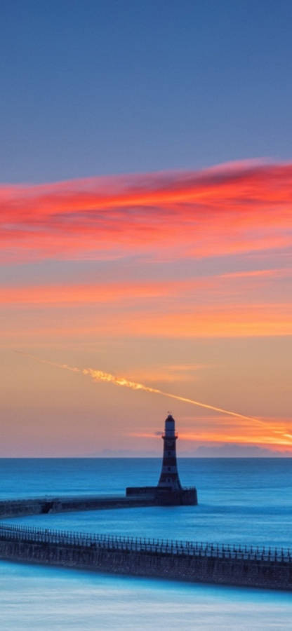 Iphone 13 Pro Max Lighthouse Wallpaper
