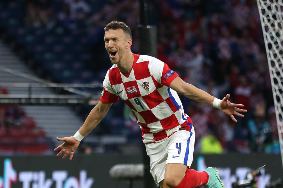 Ivan Perisic Screaming Happily Wallpaper