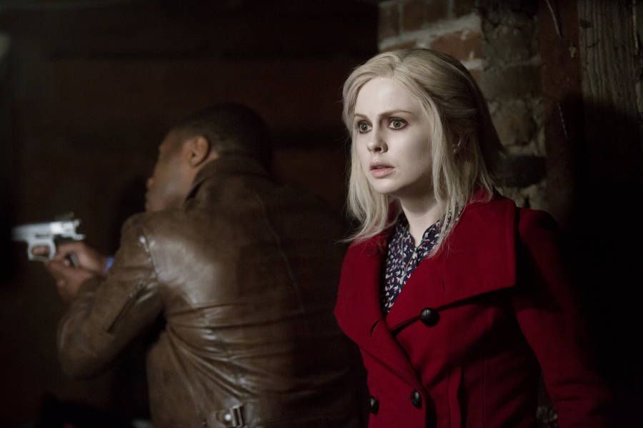 Izombie Liv Moore In Red Trench Coat Wallpaper