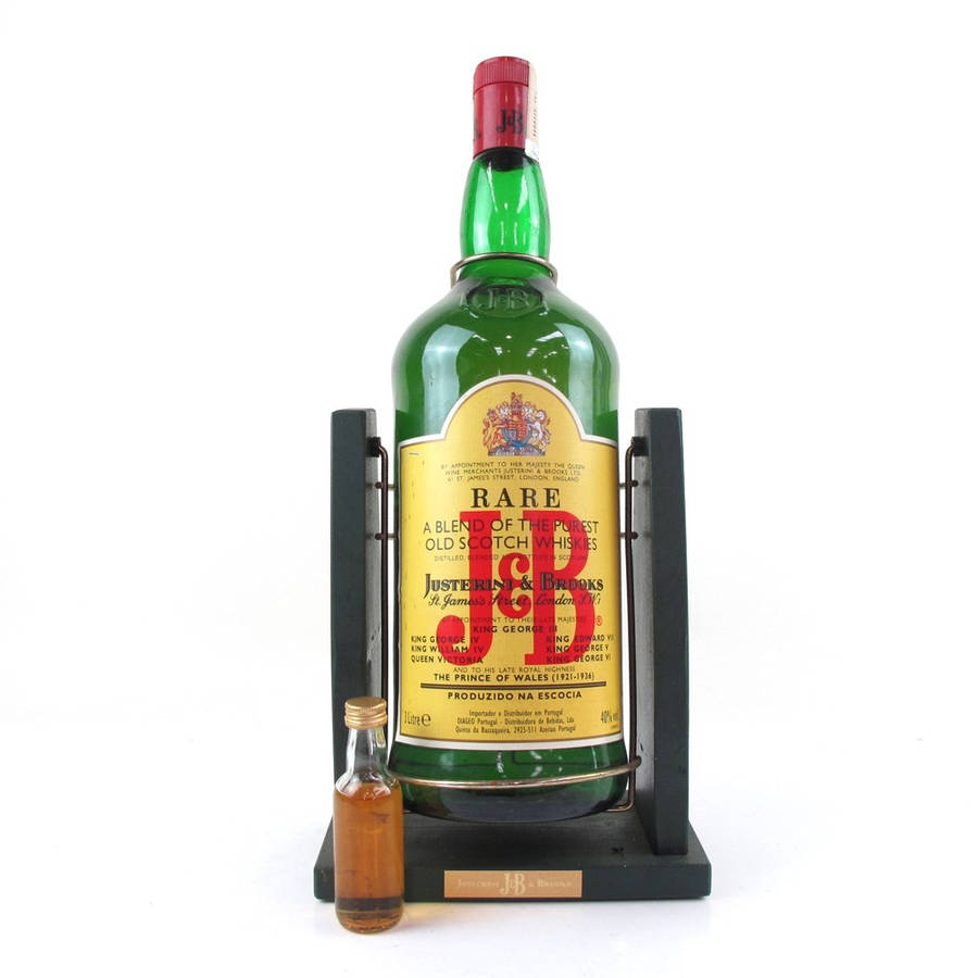 J&b Giant Rare Bottle Wallpaper