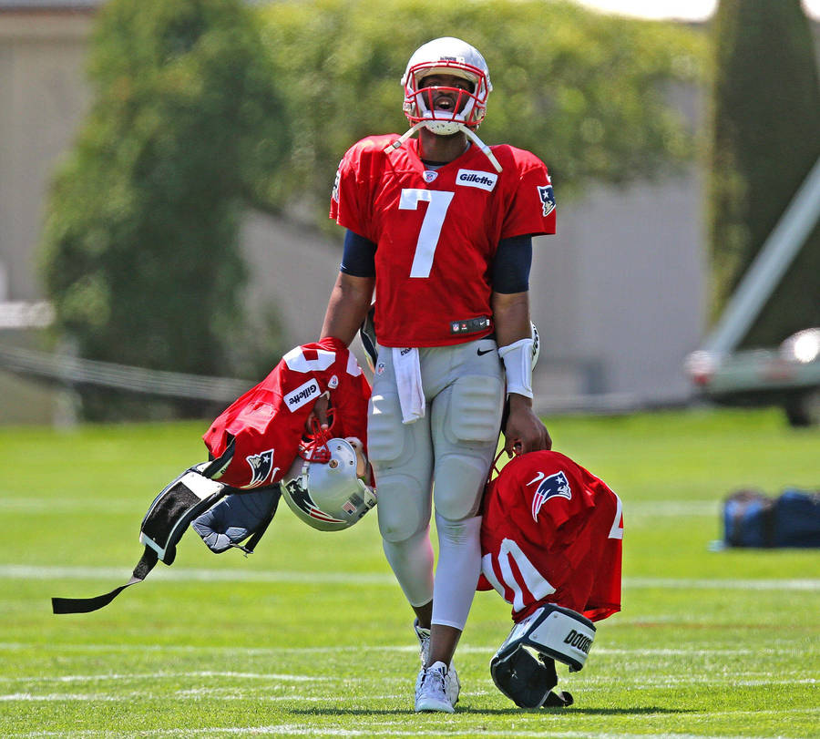 Jacoby Brissett Carries Uniform Wallpaper